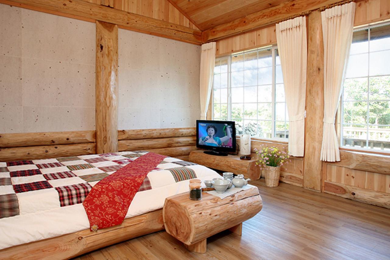Jeju Bille Log Pension Seogwipo Extérieur photo
