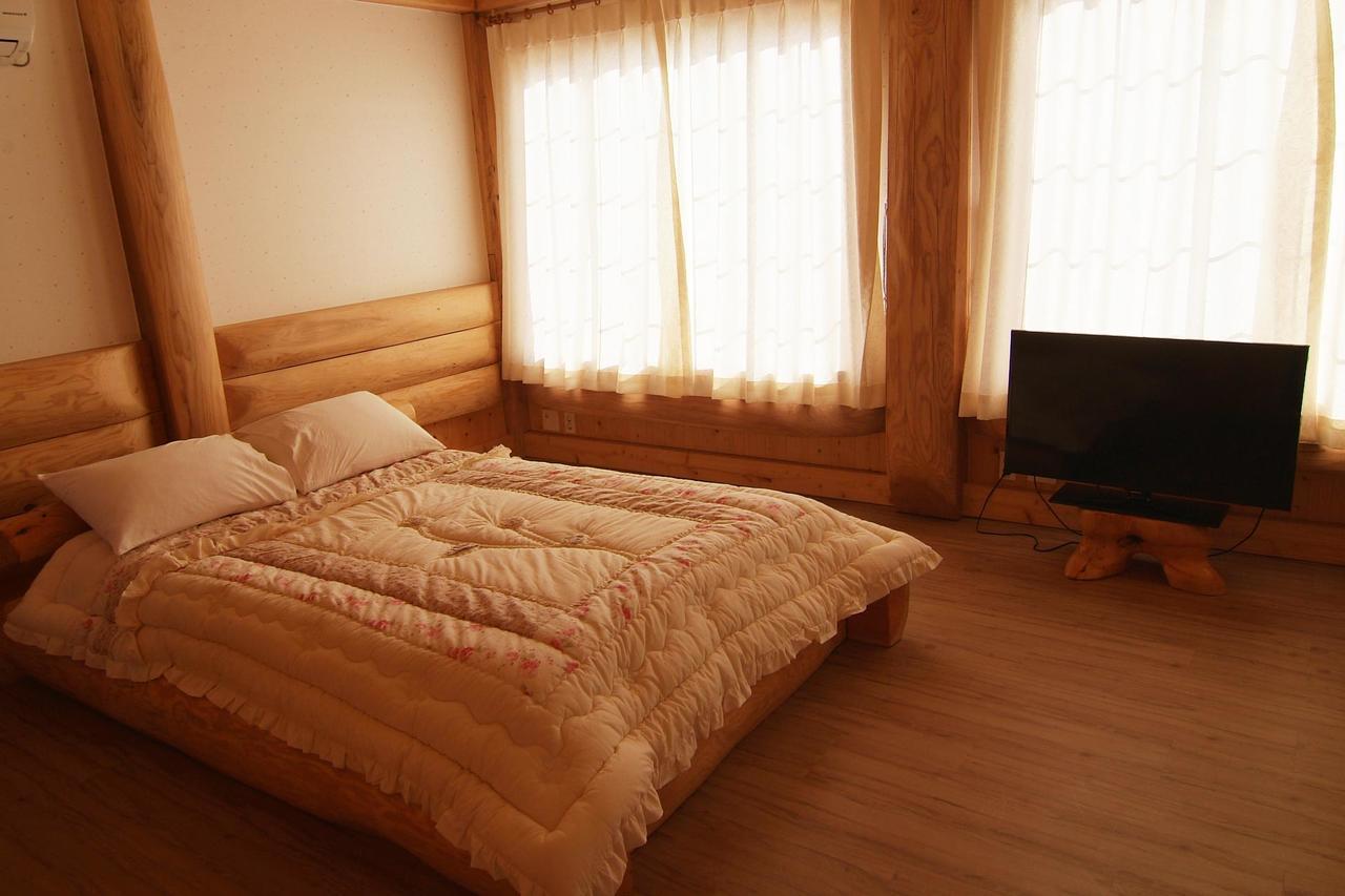Jeju Bille Log Pension Seogwipo Extérieur photo